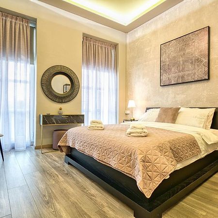 Appartamento Plaka Filotheis House B Atene Esterno foto