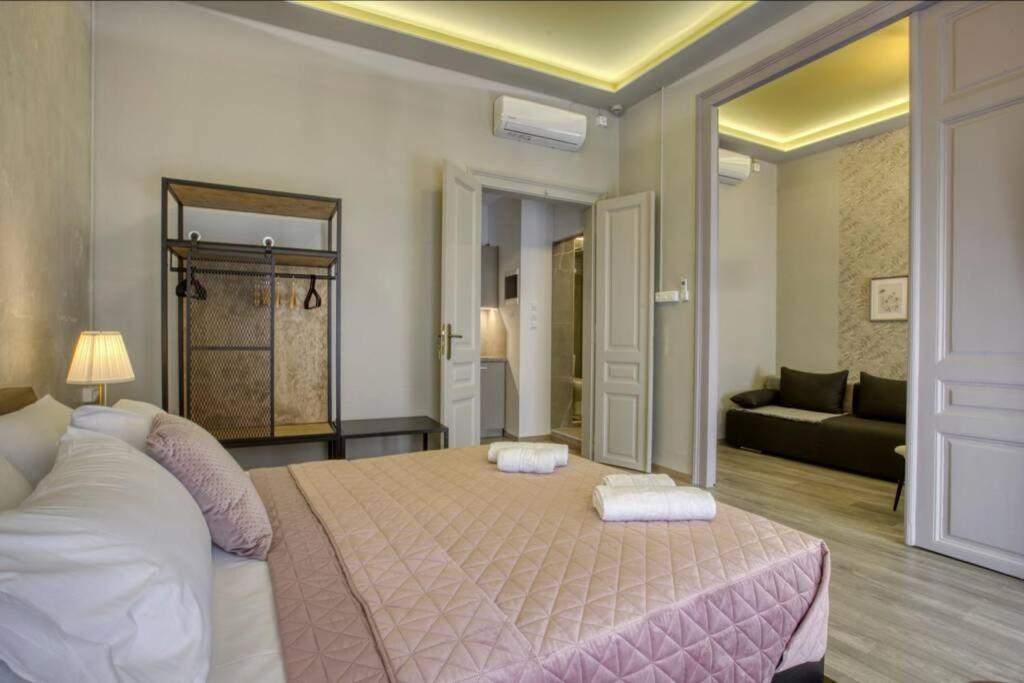 Appartamento Plaka Filotheis House B Atene Esterno foto