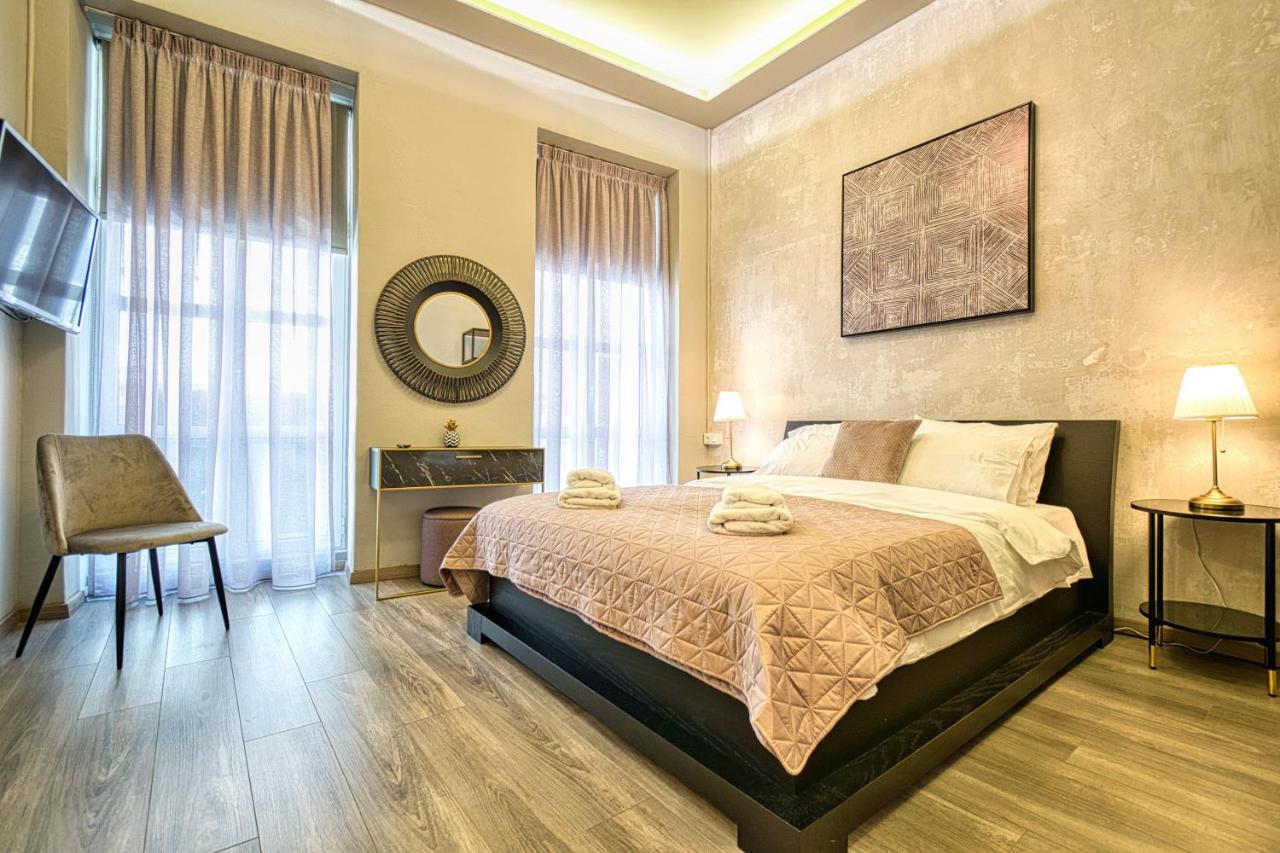 Appartamento Plaka Filotheis House B Atene Esterno foto